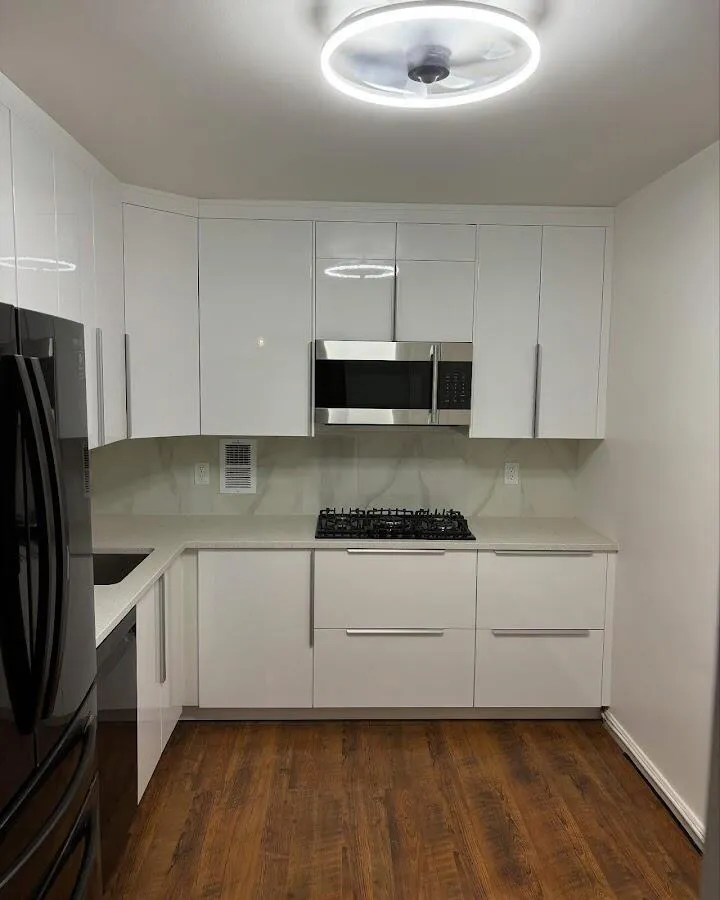 Renovated kitchen with quartz countertops in June Park